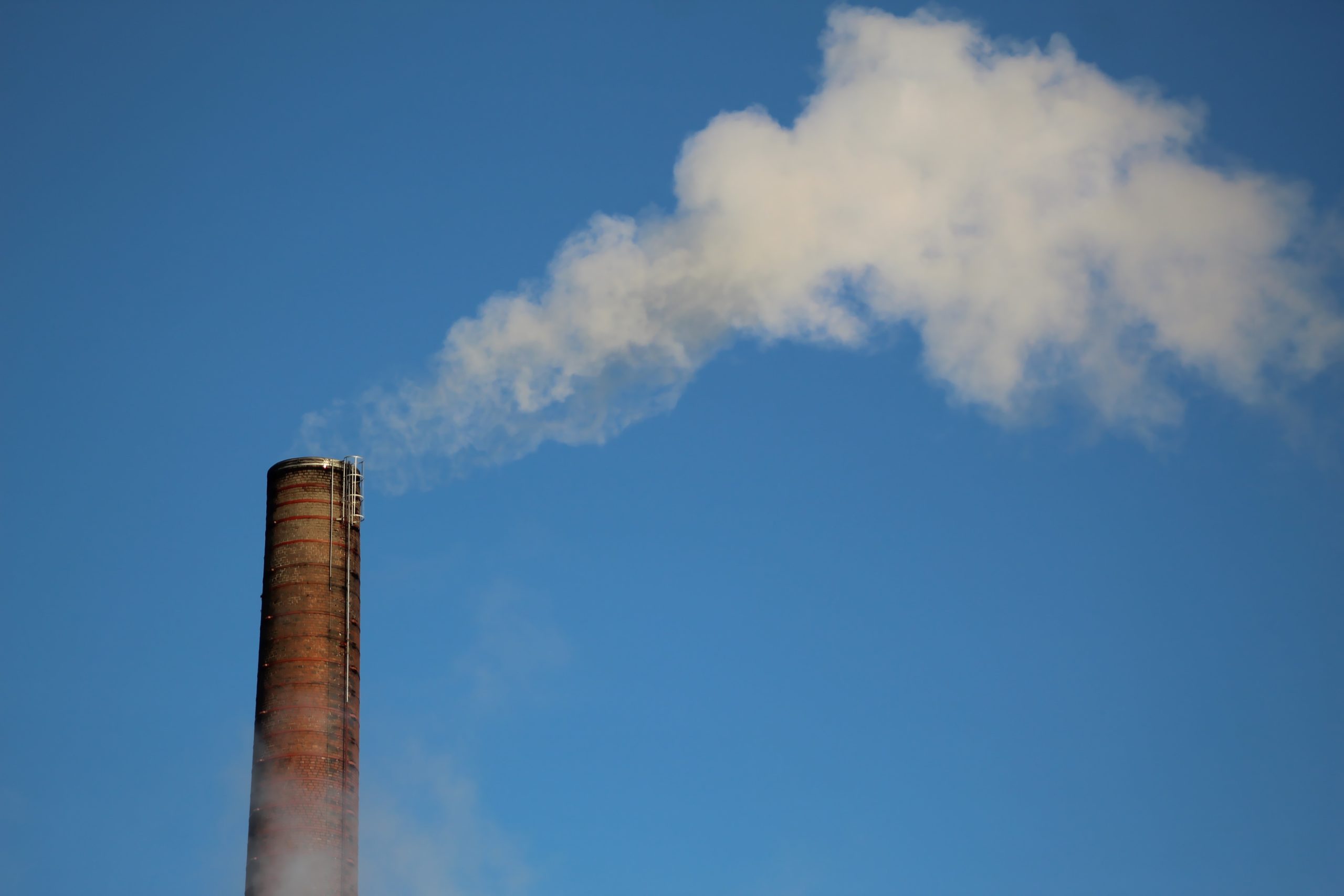 Novotema emissione fumi trattamento ambiente sostenibilità industriagomma